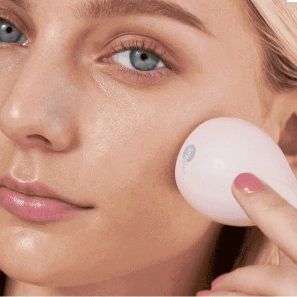 NWT-SKIN INC-CRYO ICE SAKE ROLLER
